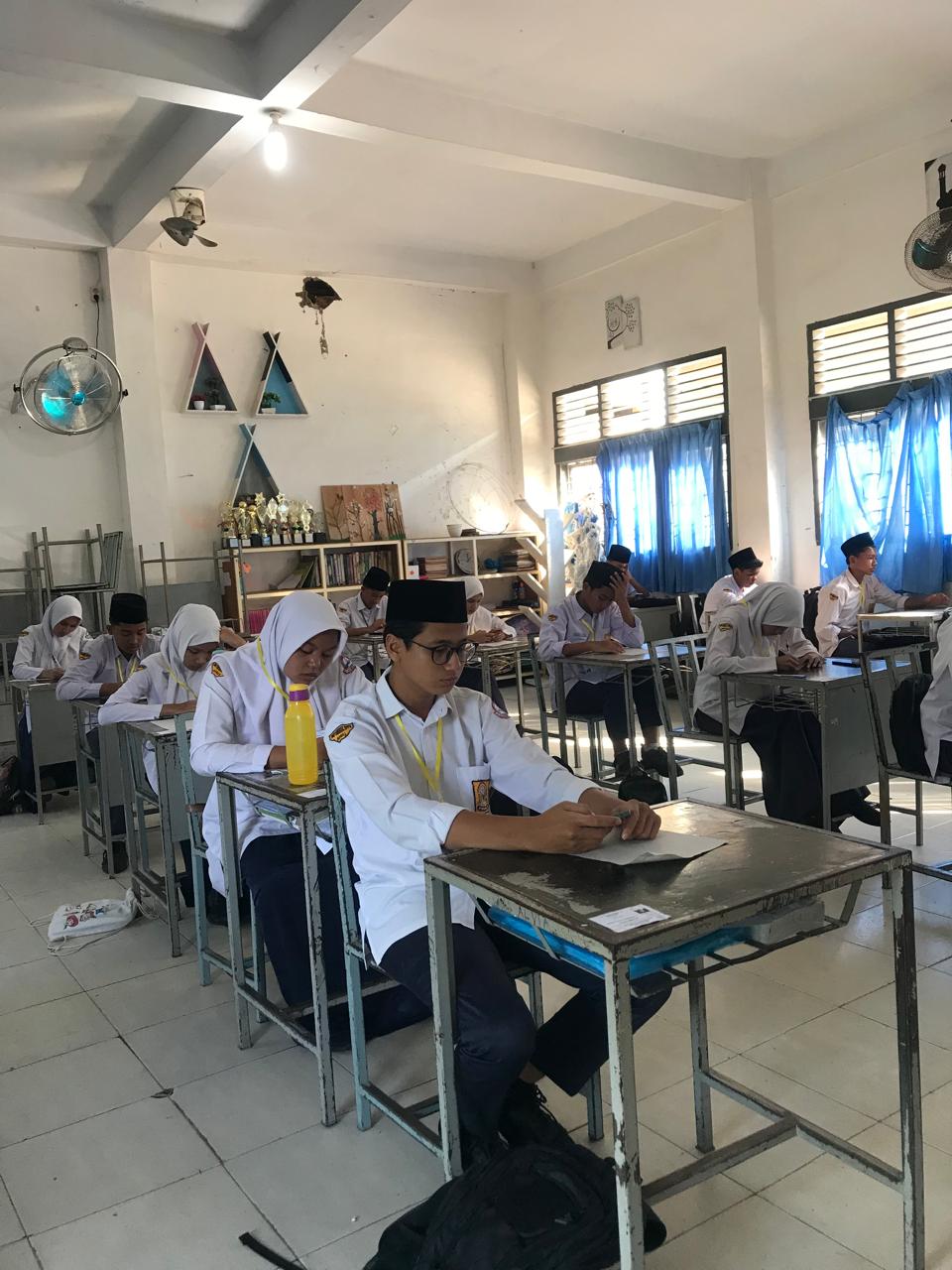 Hari Pertama YPPU Gelar UASBN sistem cbt